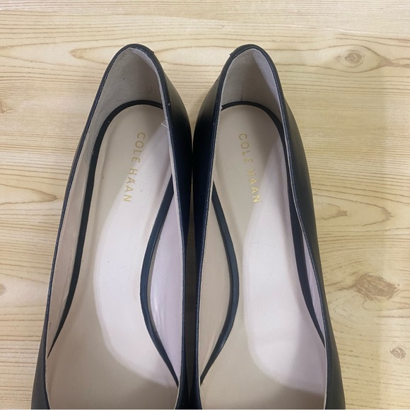 Cole Han Black Leather Block Heel Round Toe Pumps Women’s Shoes 7.5 B main image 9